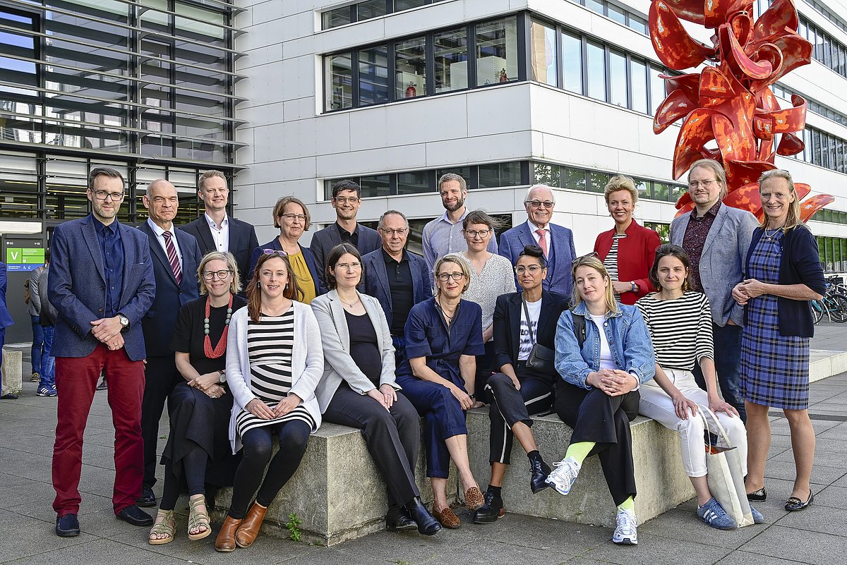 Doppeltes Willkommen Ministerinnenbesuch und Neuberufenenempfang an der Bergischen Universität